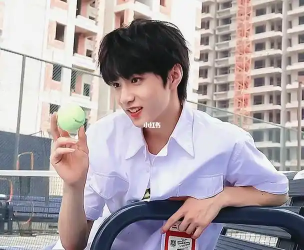 永远沉溺在刘耀文的笑里