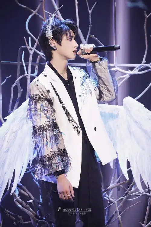 朱志鑫[超话]##少年onfire