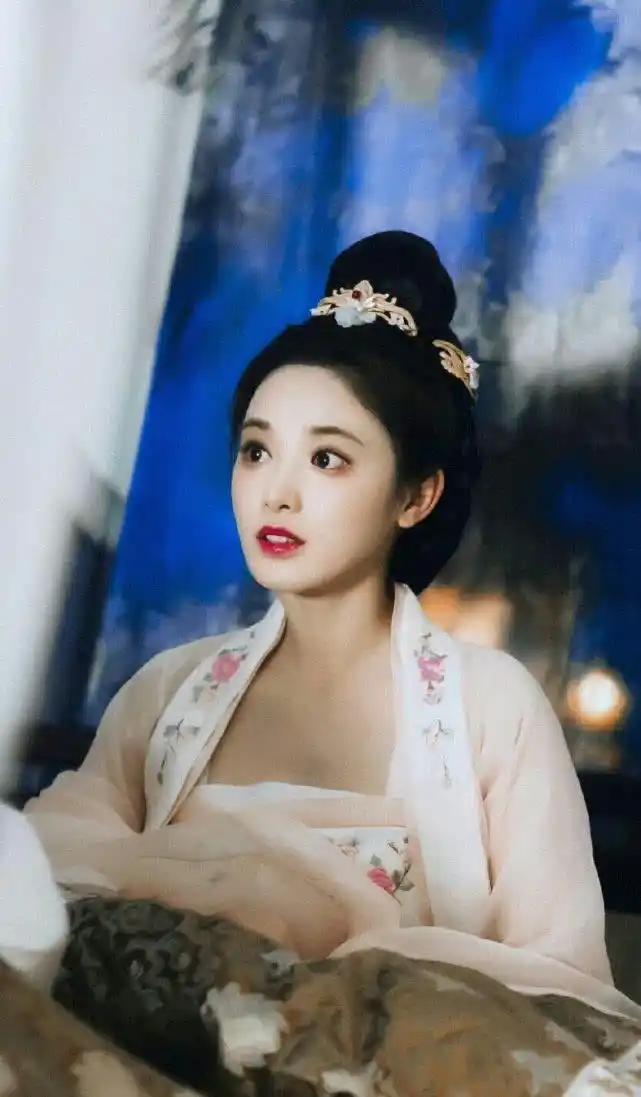 原创别看东宫之中小枫清新灵动扮演者彭小苒其实年龄如此大了