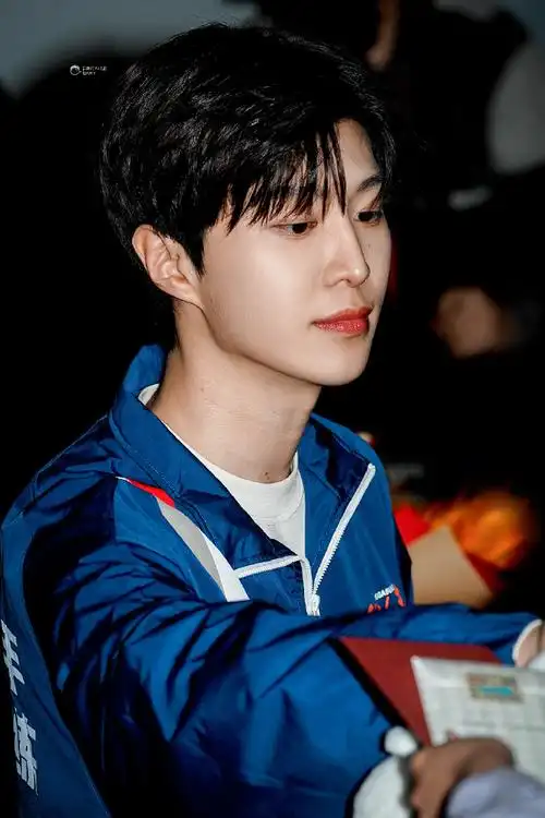 #范丞丞厉小海##范丞丞飞驰人生2#