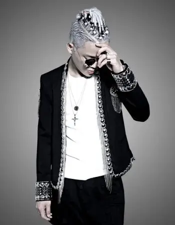 光迅酒吧夜场男装男模衣服夜店男帅气韩版发型师小西装潮修身外套嘻哈