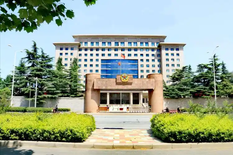 家在部队大院时