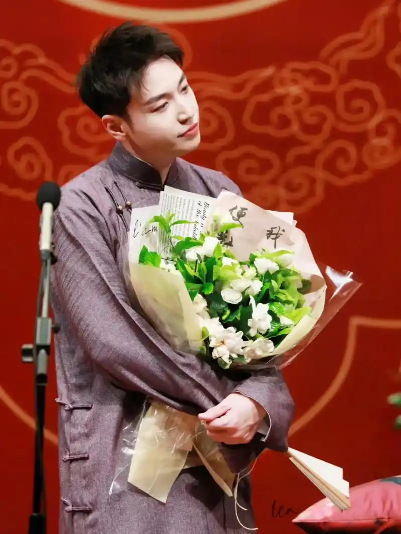 9015德云社相声演员王九龙先生生日快乐95.