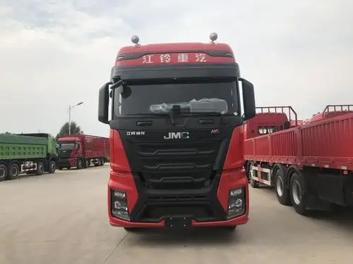 今天就介绍下江铃重汽旗下的江铃威龙hv5车型,这是2019年上市的新车型