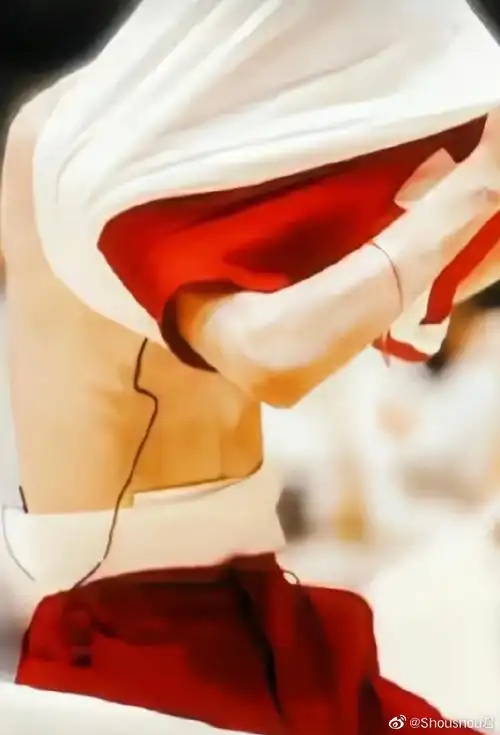 马嘉祺tf家族夏季运动会露腹肌