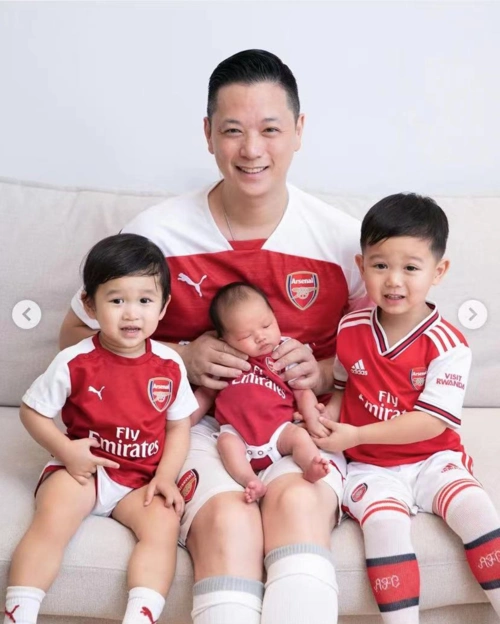 胡杏儿为三胎庆生!为富豪老公连生仨儿子 宝宝高颜值更像妈