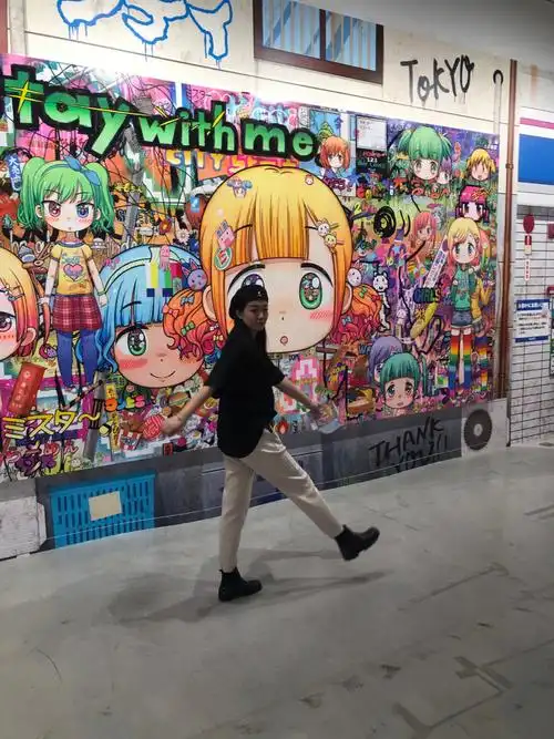 昊美术馆空山基mr