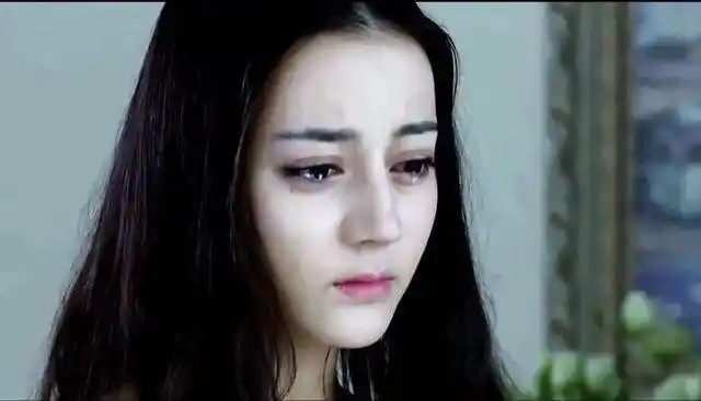 盘点90后女演员的哭戏,杨紫李沁演技炸裂,第六位最出戏