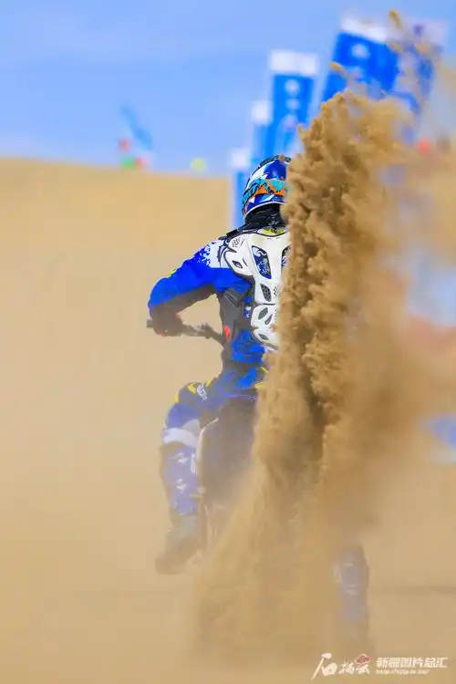 沙漠里的速度与激情