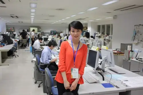 吴薇:我,和其他主持人不一样_安徽频道_凤凰网