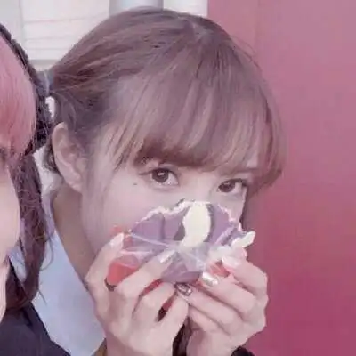 言辞:闺蜜头像/可爱/小清新/比心