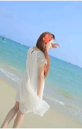 qq透明皮肤女大图全身 最爱你的人是我