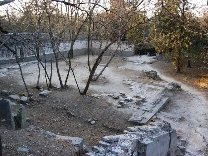 颐和园中的遗址