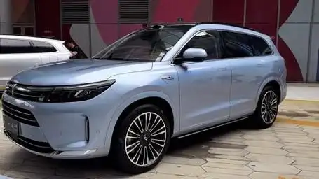 售价或50万级!华为首款豪华旗舰轿车享界s9申报图曝光