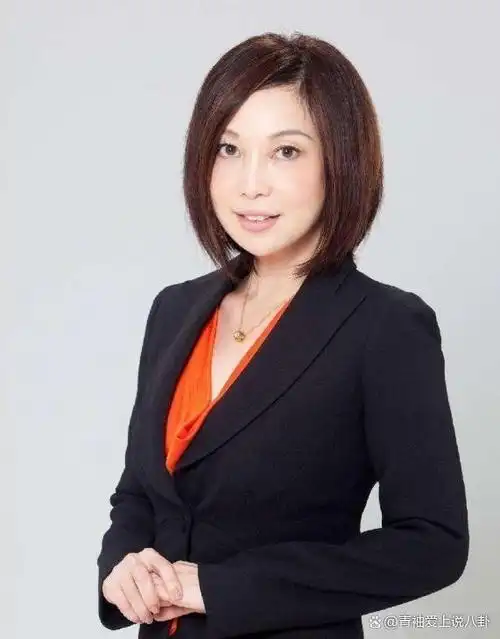 在朱卫茵的人生经历中,有一个不可或缺的角色——李宗盛的前妻.