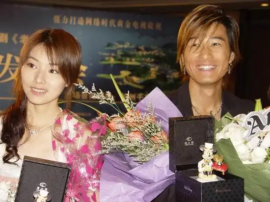 图文:《老鼠爱大米》杭州亮相-许绍洋与陈怡蓉