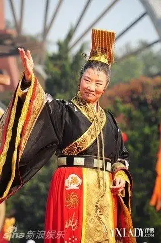 2004《神探狄仁杰》吕中版武则天