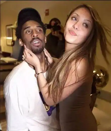 回顾瓦妮莎体重200斤把小衫撑到透明马龙太辣了