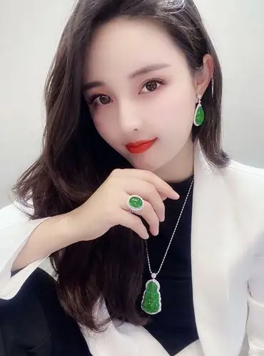 翡翠之翡翠碰见美人