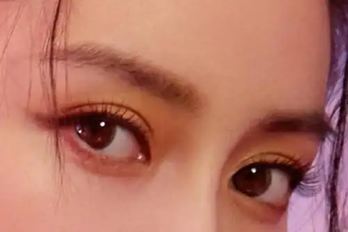 8张眼睛特写,只有一张是赵丽颖,就算真爱粉也难一眼认出!