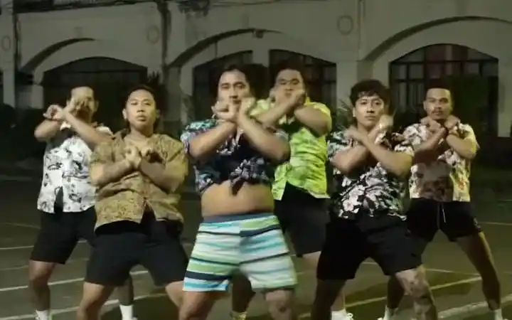 高清竖版新宝岛