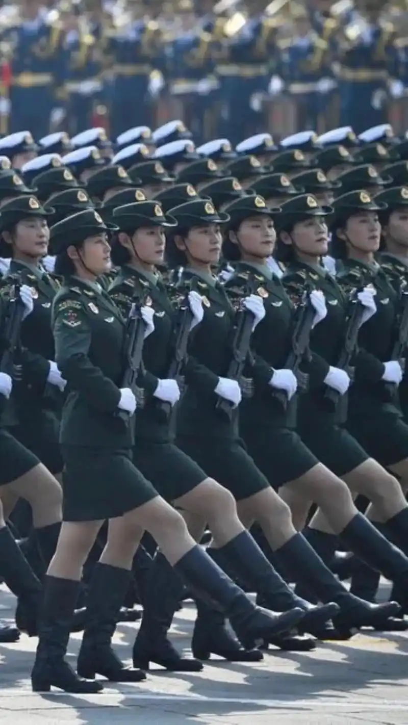 女子三军仪仗队. 英姿飒爽 ,中国女兵 最帅天 - 抖音