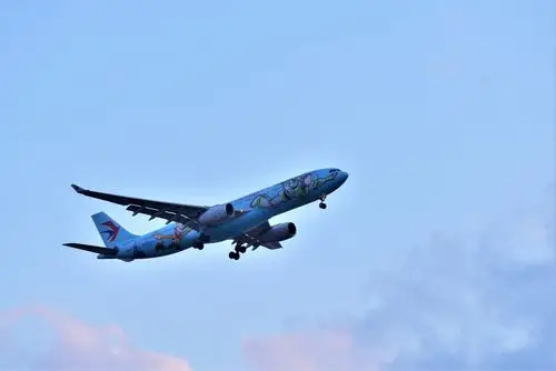 有个性的飞机_风景_poco摄影