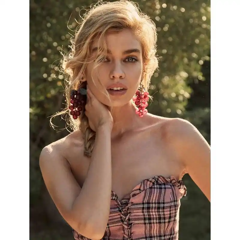 "呆拉"stella maxwell最新夏日广告写真,美到想私藏.