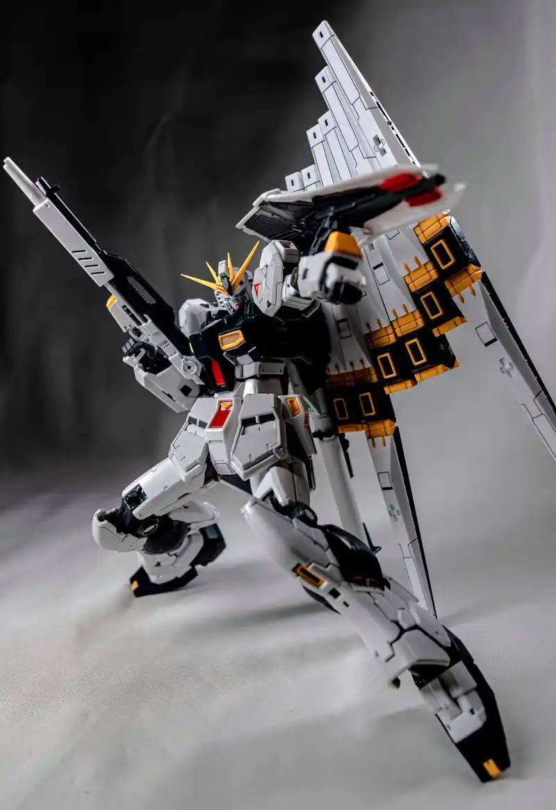 模型欣赏:机动战士高达 mg 1/100 卡版牛高达,by 良瓶mio.