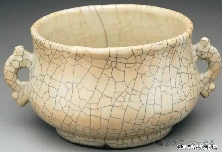 宋代哥窑官窑簋式炉鉴赏