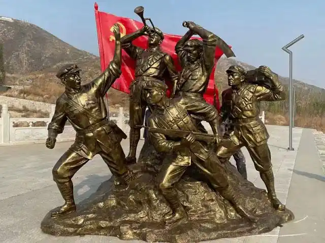 玻璃钢红军革命主题雕塑群