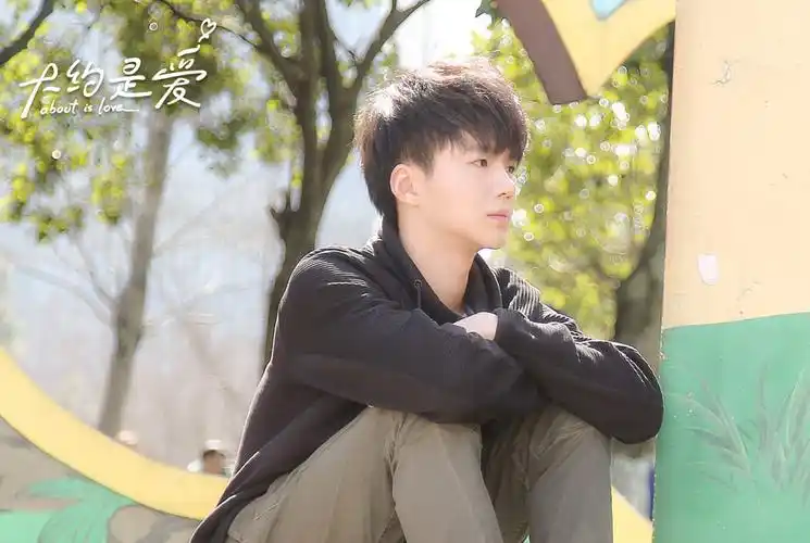 蔡乙嘉大约是爱甜宠升级治愈系小野猫吸粉不断