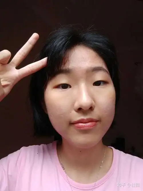 单眼皮肿眼泡小眼睛是一种什么体验?