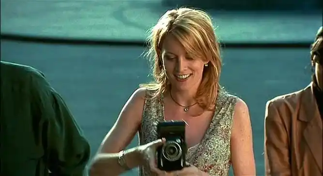 p>《拉字至上》(the l word)是美国showtime电视台于2004年1月18日