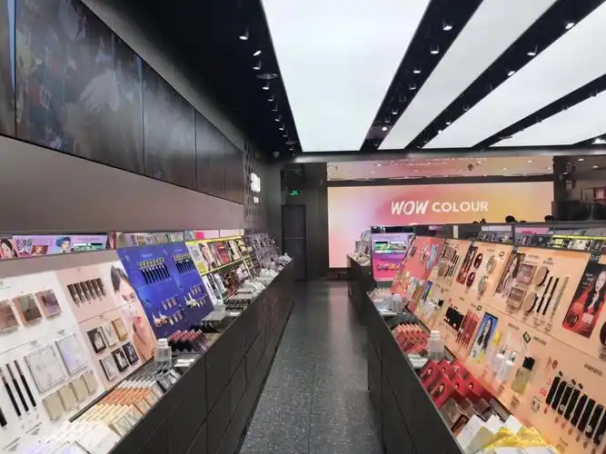 首店开业日单销售额21万  这家彩妆店怎么做到的-第一商业网