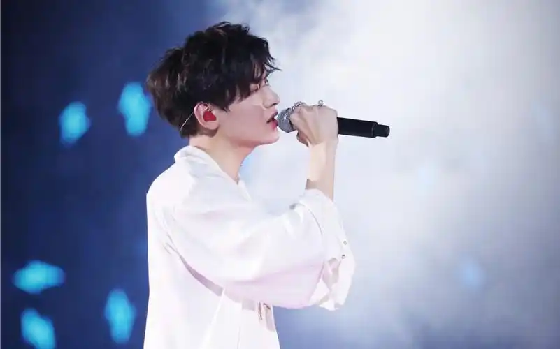 翟潇闻 20191116广州演唱会 forever young