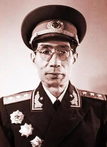 政治工作树典范 襟怀坦白显本色——纪念开国上将傅钟诞辰120周年