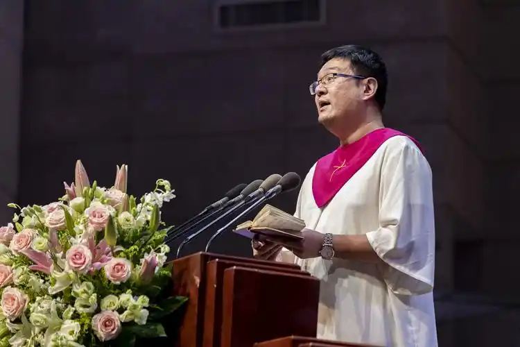 照片| 黄传道牧师《好父亲活给孩子看》——2021年6月20日主日上午第