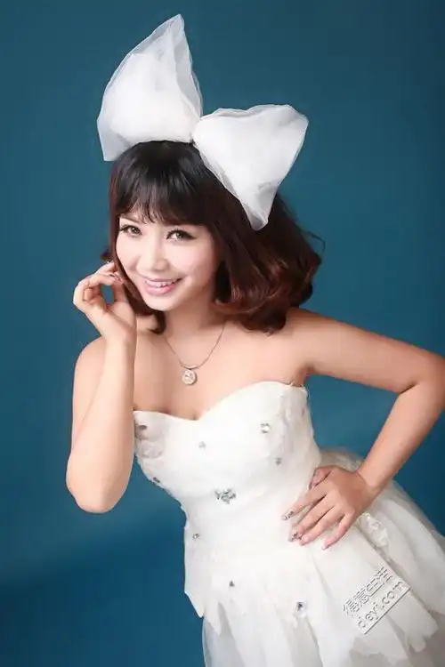 【cat】可爱?性感?女王?拍照当天亲戚来看望,我想只有我一个人吧