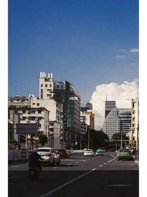 南宁的街道也太有日系感觉了