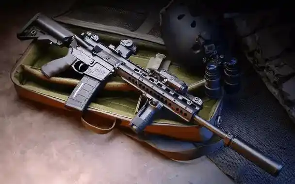 m4卡宾枪(m4 carbine)是早期卡宾枪版本m16的缩短版,获世界各国的军队