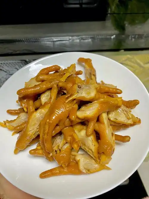 电饭煲版:卤鸡爪!