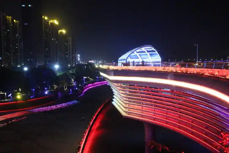 顺德金凤凰广场