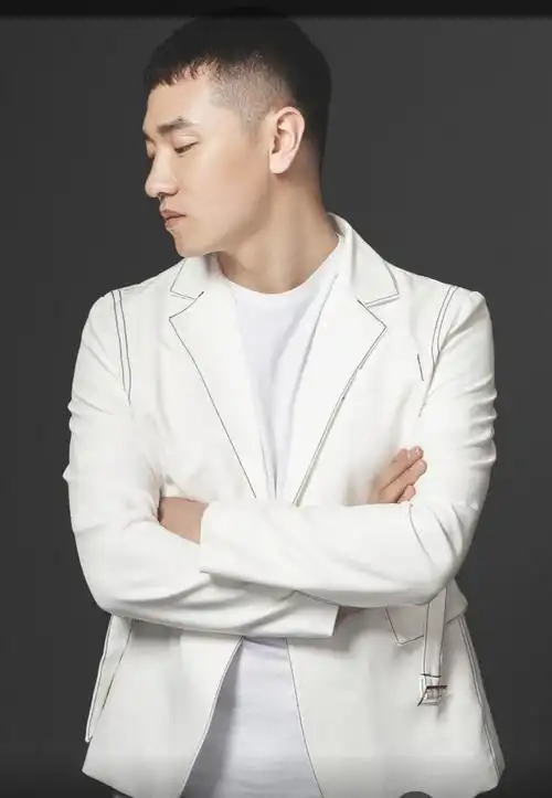 成功之路栏目明星推荐:歌手王琪