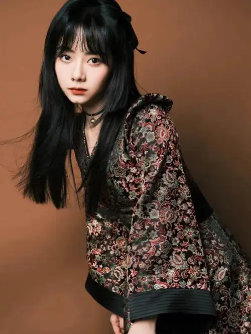 卡通头像漂亮的谭松韵