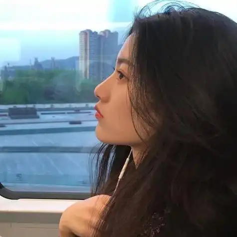 探探女头像100审核通过