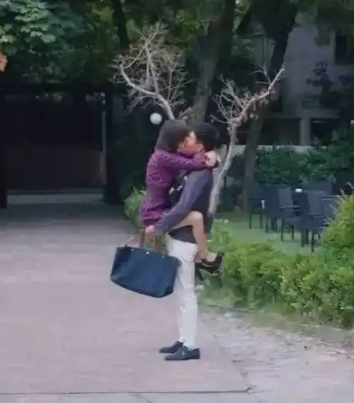 当曲筱绡变成莫倾城,鬼马精灵的王子文古装长这样