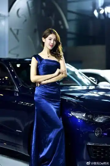 摄影:本人    抄送:@青春靓丽车模@韩国男请给我回复