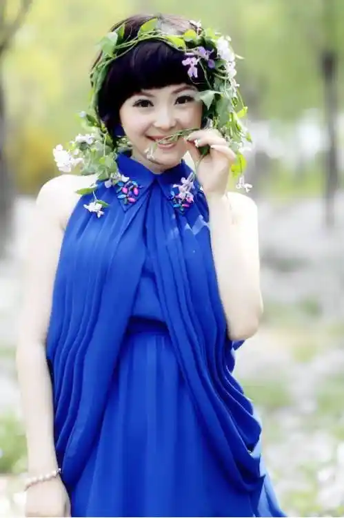 爱生活爱公益的中文国际主持人栗娜