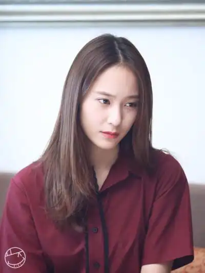 郑秀晶 侧颜 壁纸 活动